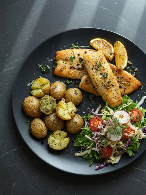 Lemon pepper fish & salad