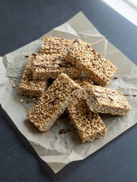 Protein rice crispy bars