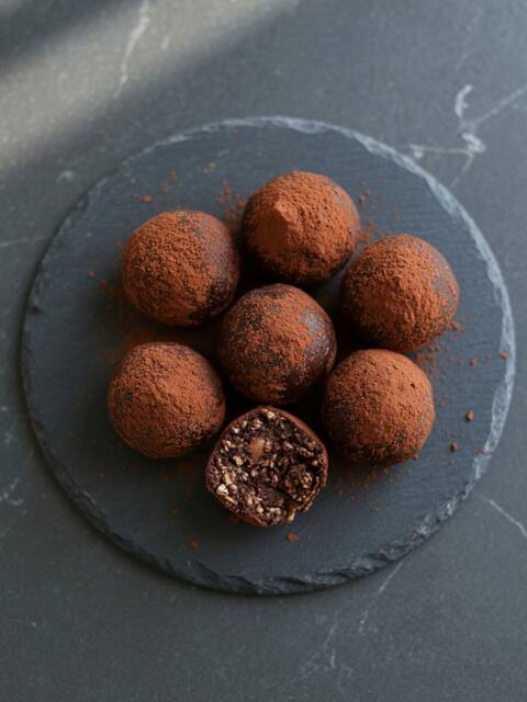 Protein bliss balls (choc)